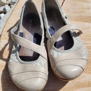 Merrell Barefoot shoes size 7
